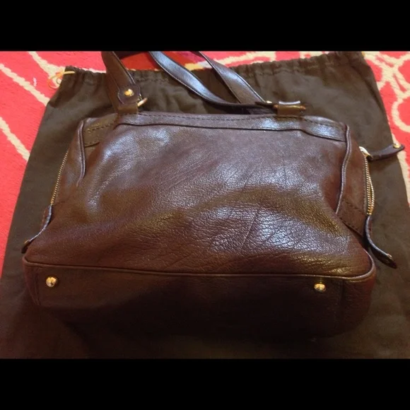 Tod's Dark Brown Shoulder Bag - Picture 3 of 4